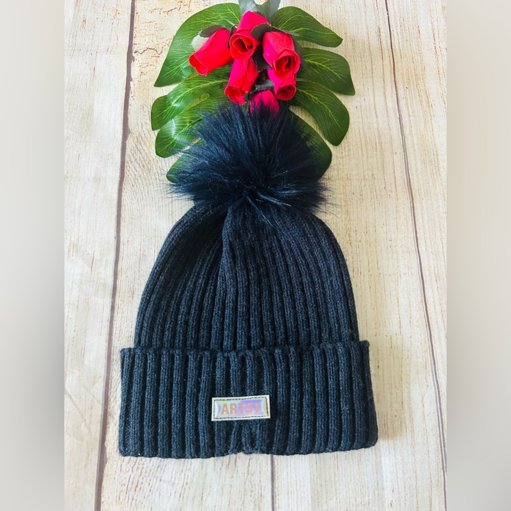 Artsy Logo Women’s Navy Blue Pom Pom Ribbed Knit Winter Hat